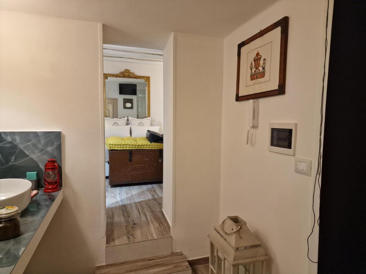 Case Di Paola Via Melo Appartamenti Bari Exterior photo